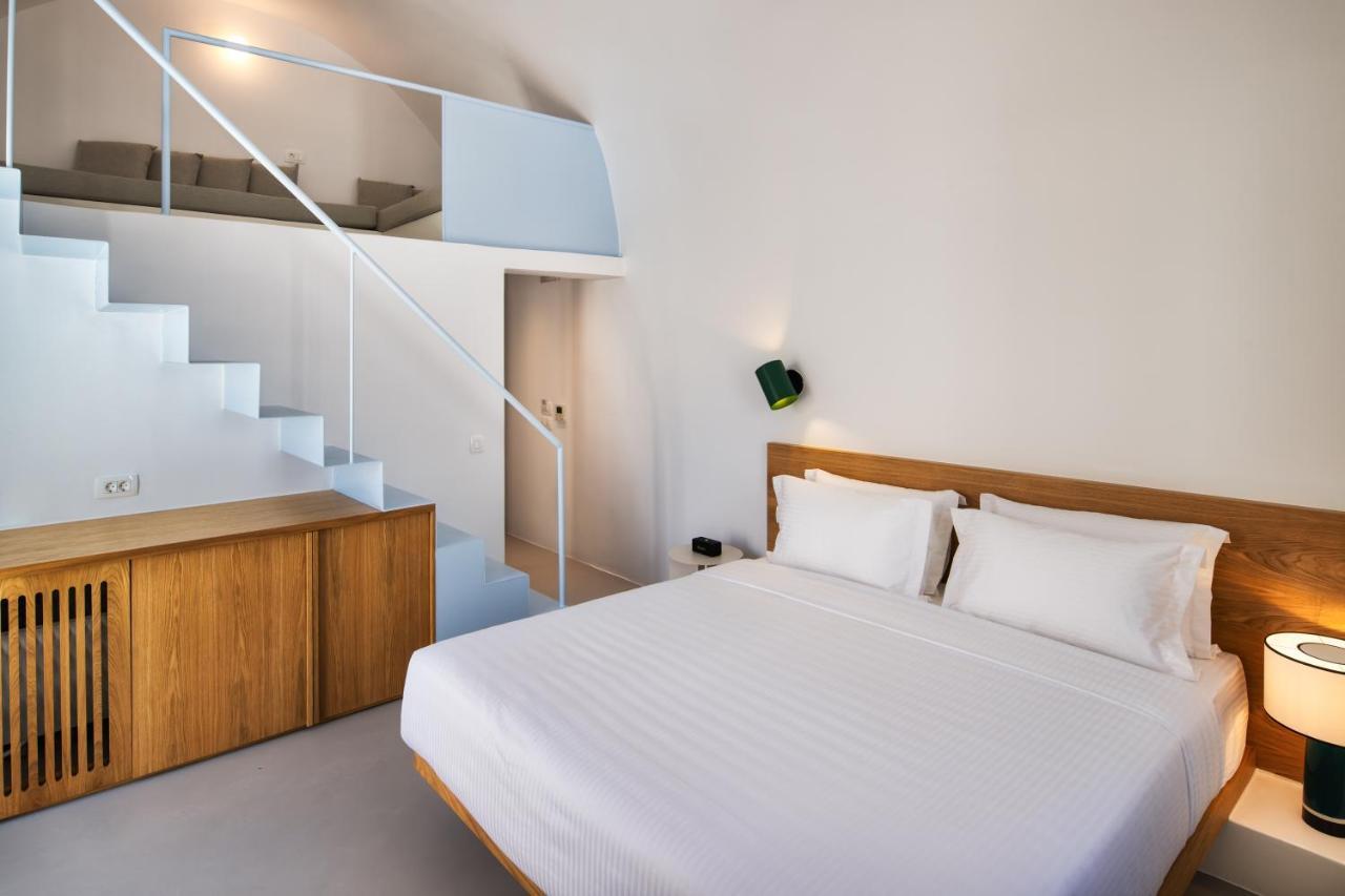 Viva Nove Suites Kamari  Bagian luar foto