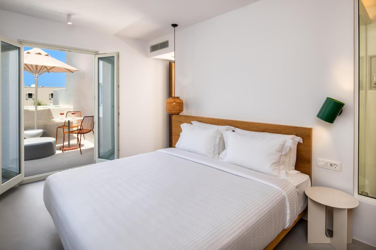 Viva Nove Suites Kamari  Bagian luar foto