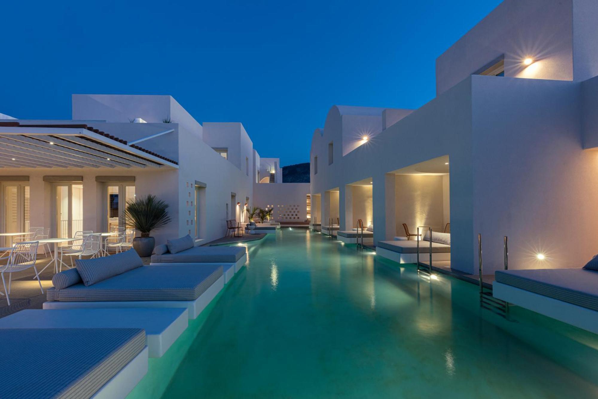 Viva Nove Suites Kamari  Bagian luar foto